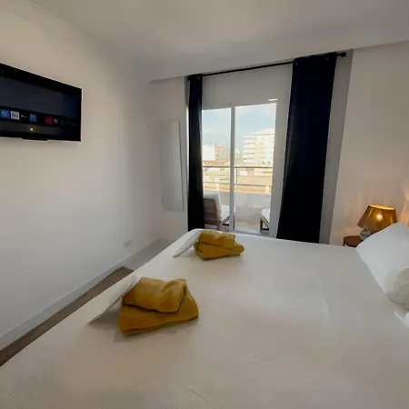 Sunrise, La Nogalera, Center, Pools Apartament